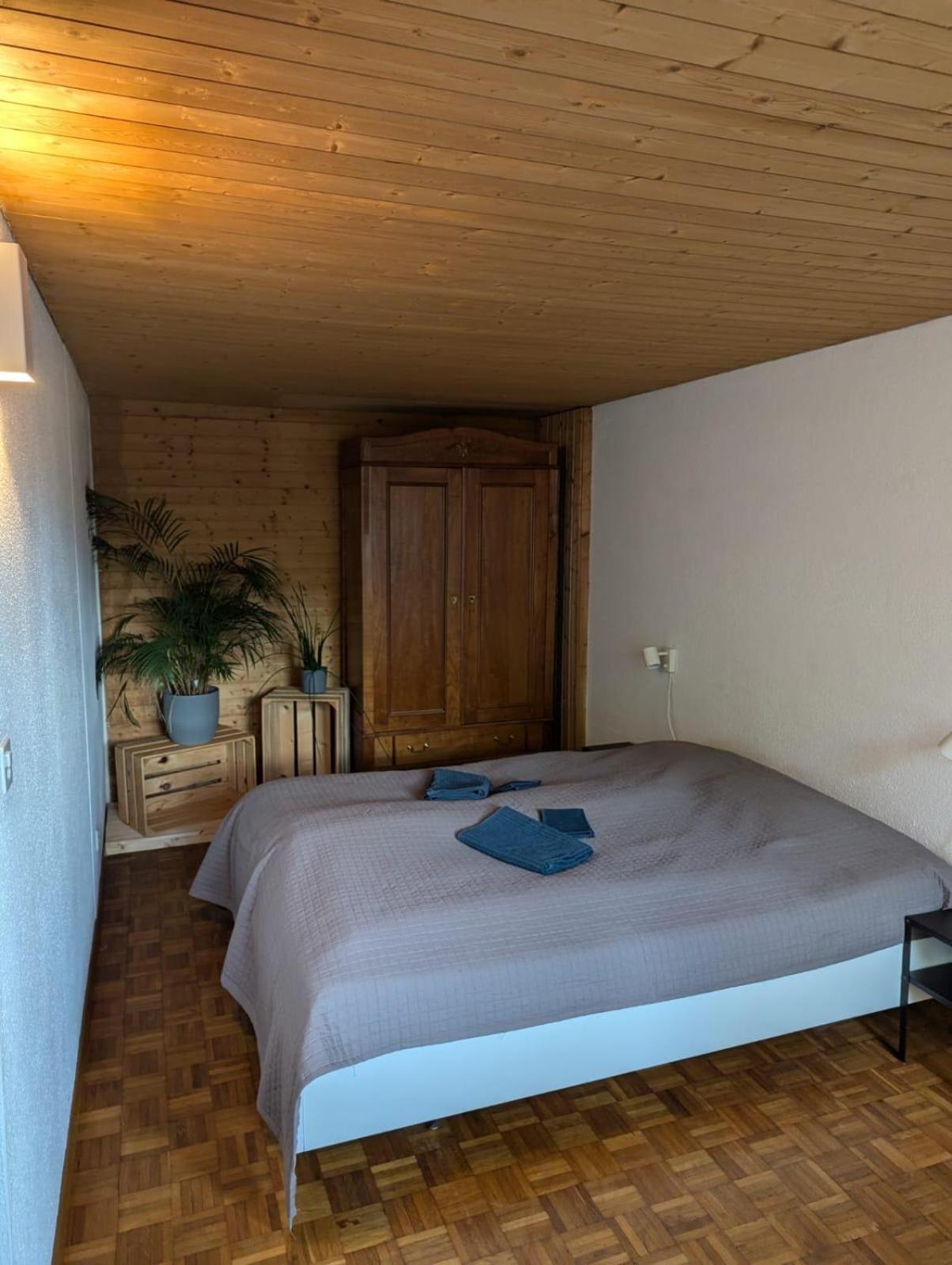 2.5 Zimmerwohnung, Pinut Trin Exteriör bild